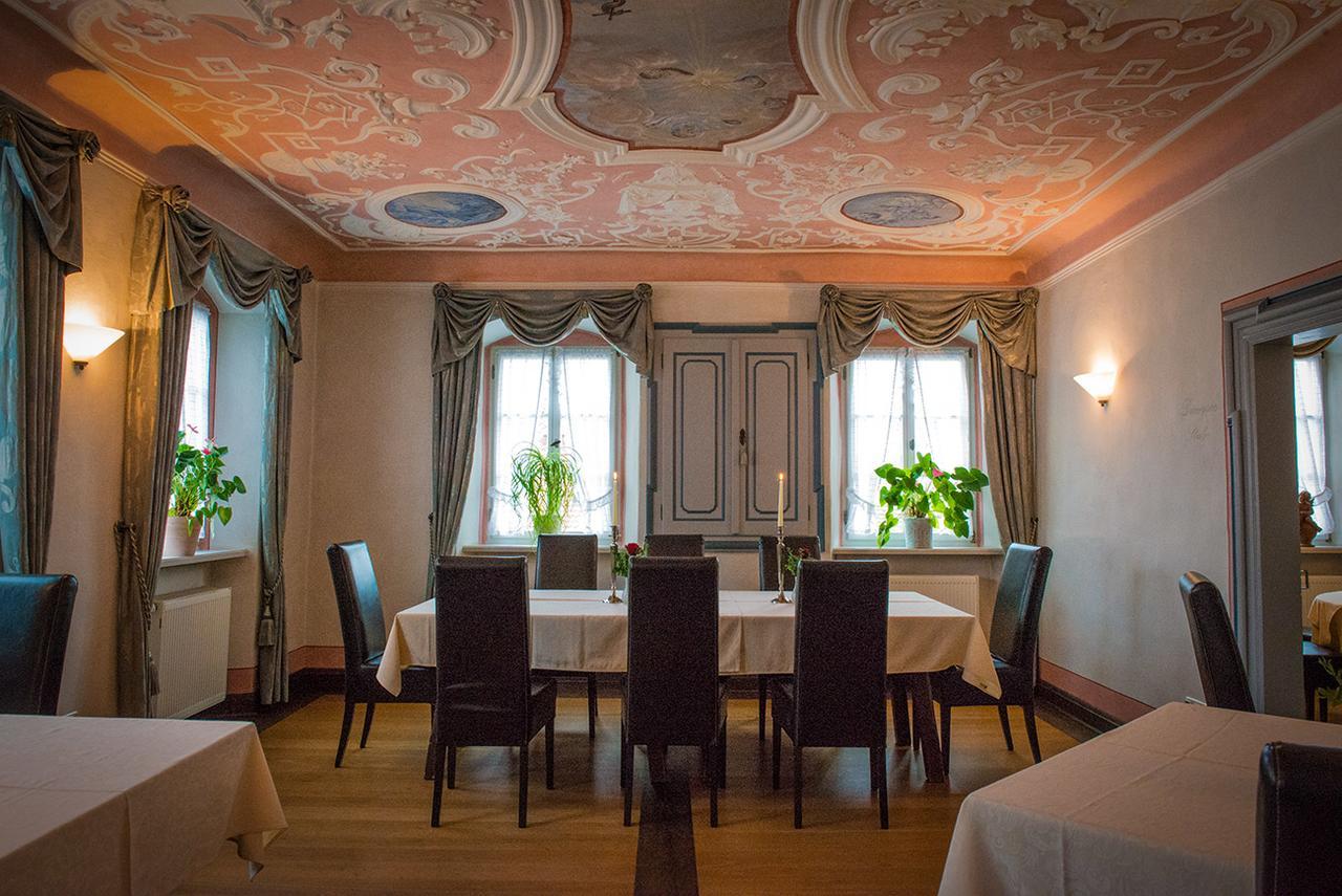 Der Patrizierhof - Weingut Gasthof Hotel - Familie Grebner Grosslangheim ภายนอก รูปภาพ